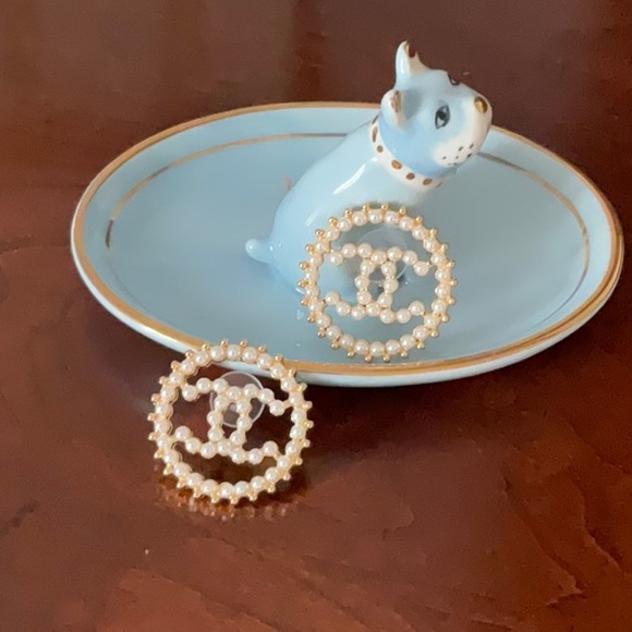 Jewelry - Sale 🎉 Designer Inspired Earrings